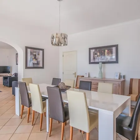 וילה Cristo Tres לאגוּ‏ש