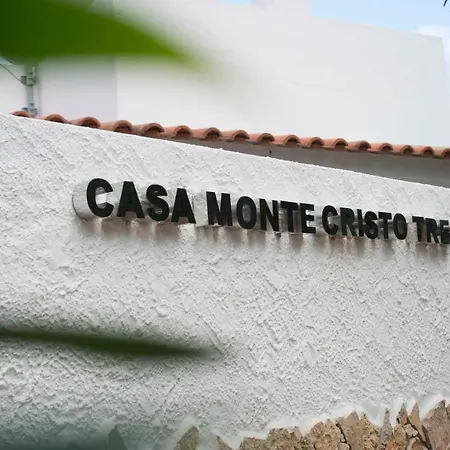 Cristo Tres Villa *